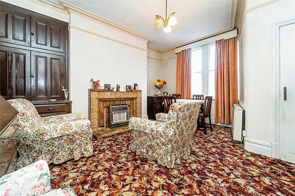 3 bedroom terraced house for sale in Brown Street East, Colne