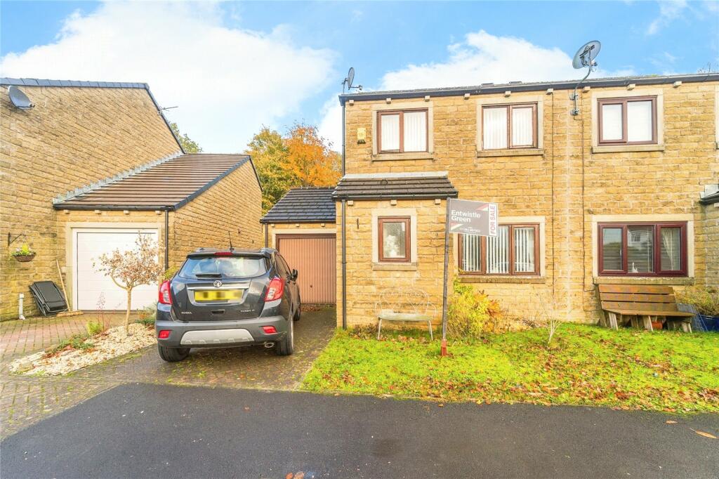 3 bedroom semidetached house for sale in Beckside Close, Trawden