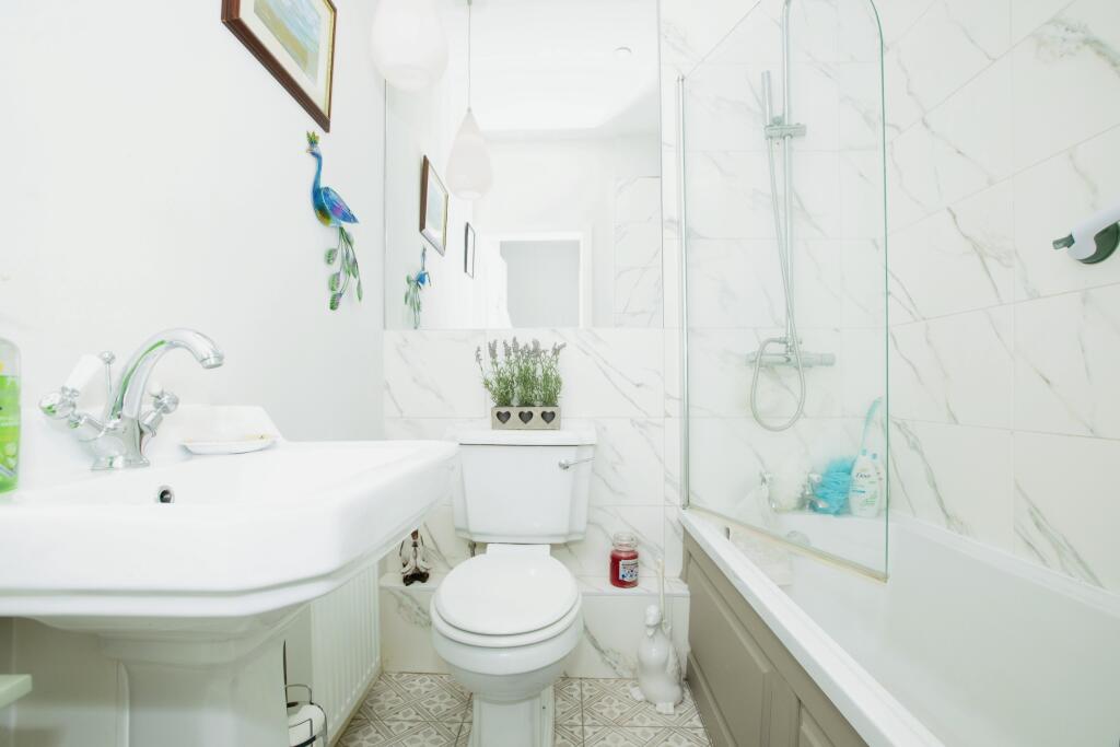 Additional property image - Albert Road, Colne, Lancashire, BB8