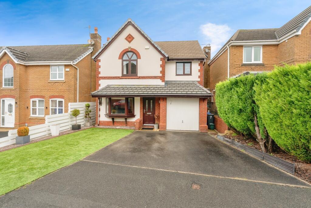 Main image of property: Brier Heights Close, Brierfield, Nelson, Lancashire, BB9