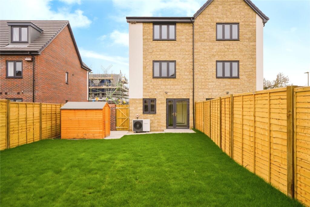 Main image of property: Valley Park, Didcot, Oxfordshire, OX11