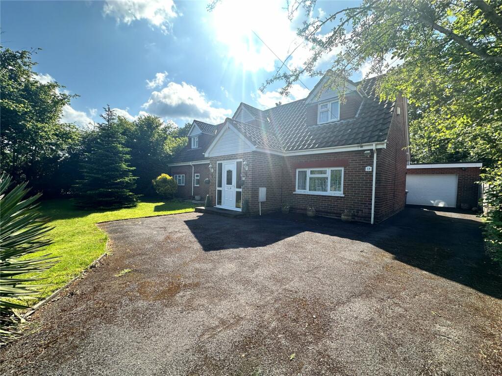 5 bedroom detached house for sale in Longwood Avenue, Waterlooville