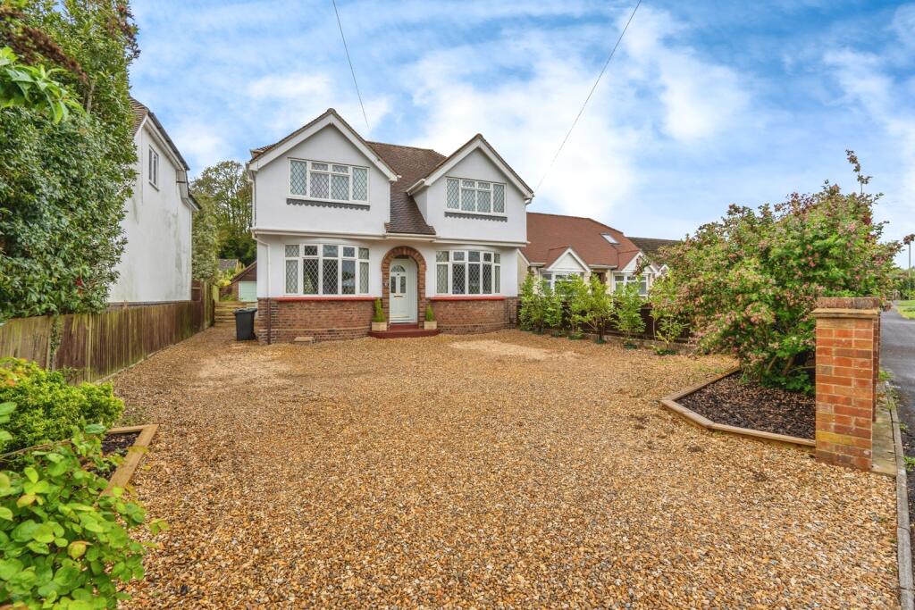 Main image of property: Lovedean Lane, Waterlooville, Hampshire, PO8