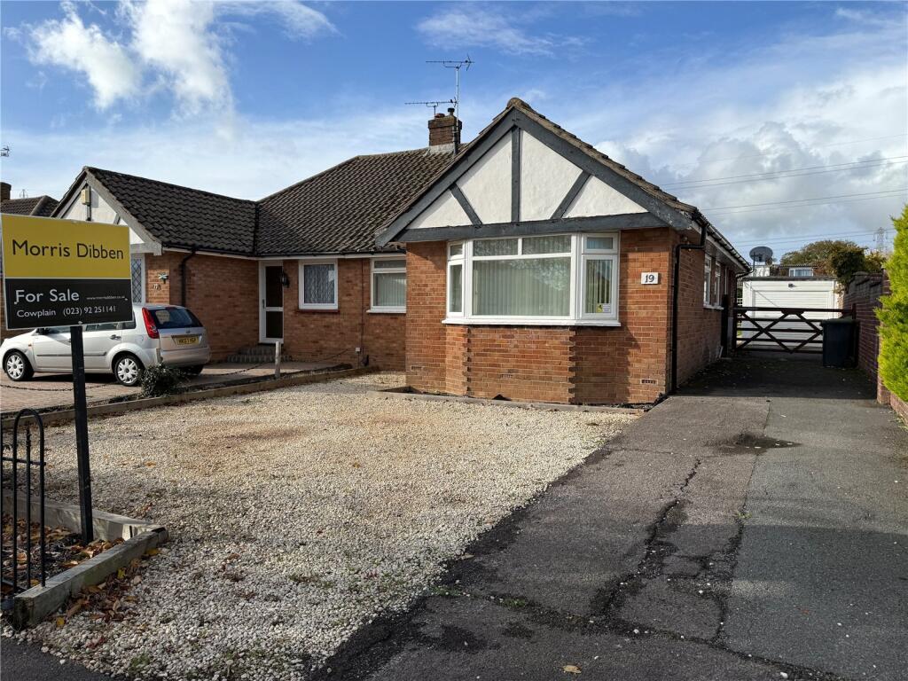 Main image of property: Sunnymead Drive, Waterlooville, Hampshire, PO7