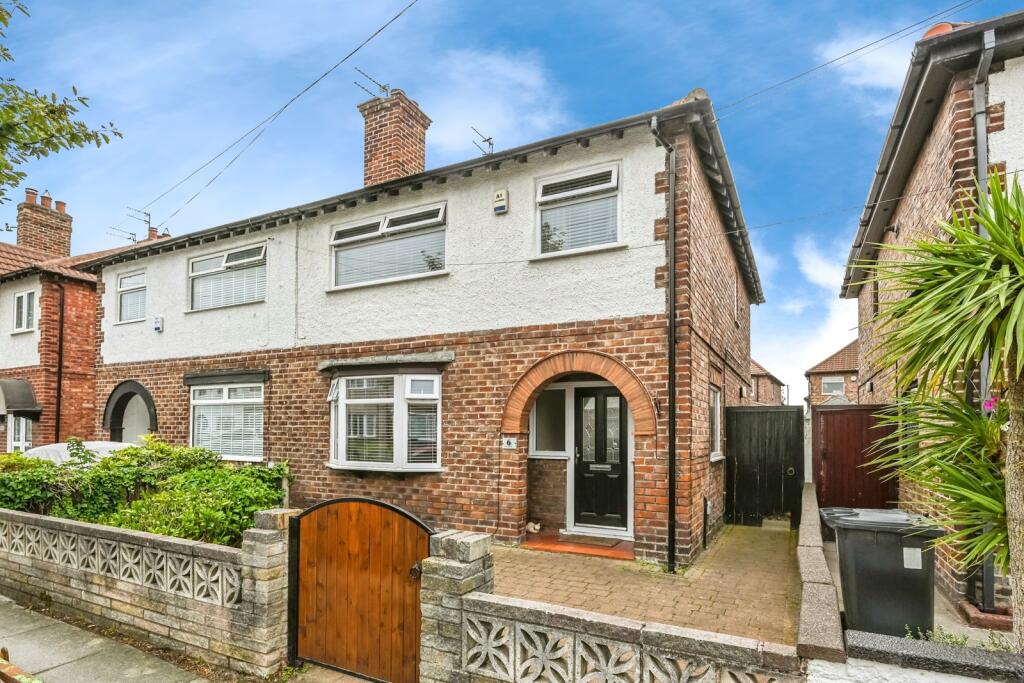 Main image of property: Pine Grove, Waterloo, Liverpool, Merseyside, L22