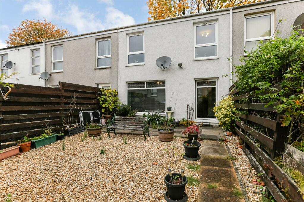 3 bedroom terraced house for sale in Kilbowie Road, Cumbernauld