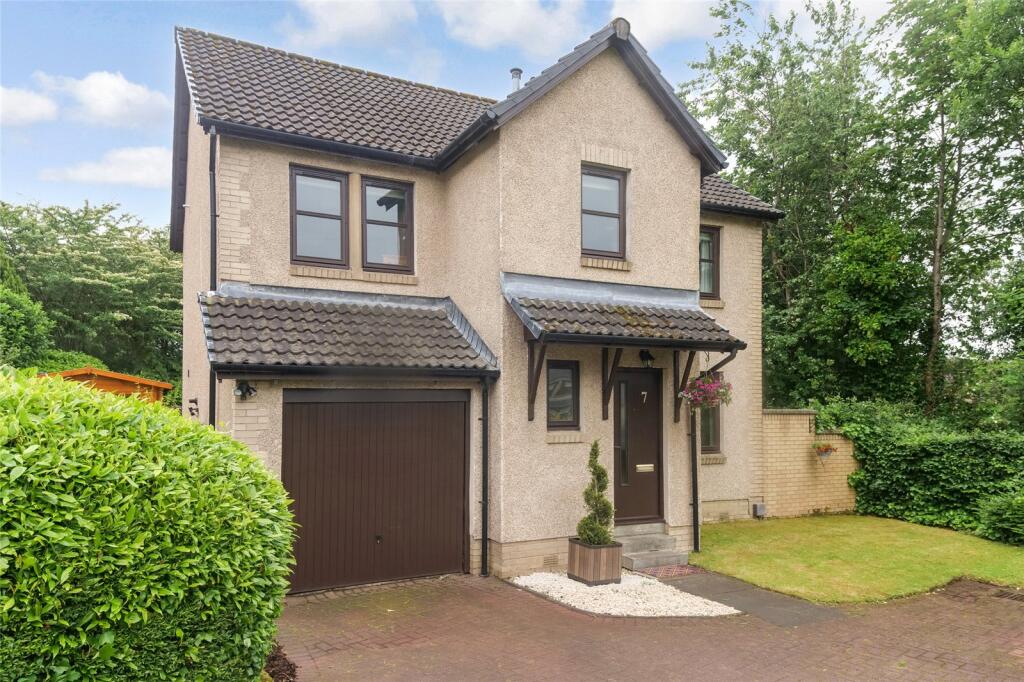 Main image of property: Glen Lochay Gardens, Cumbernauld, Glasgow, North Lanarkshire, G68