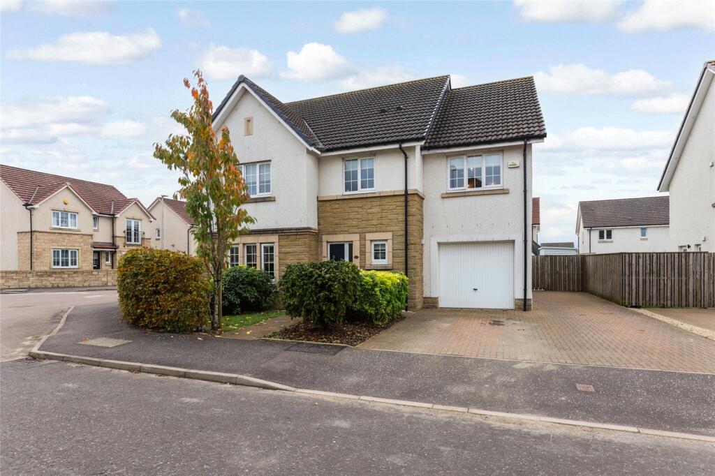 Main image of property: Calderstone Drive, Cumbernauld, Glasgow, North Lanarkshire, G68