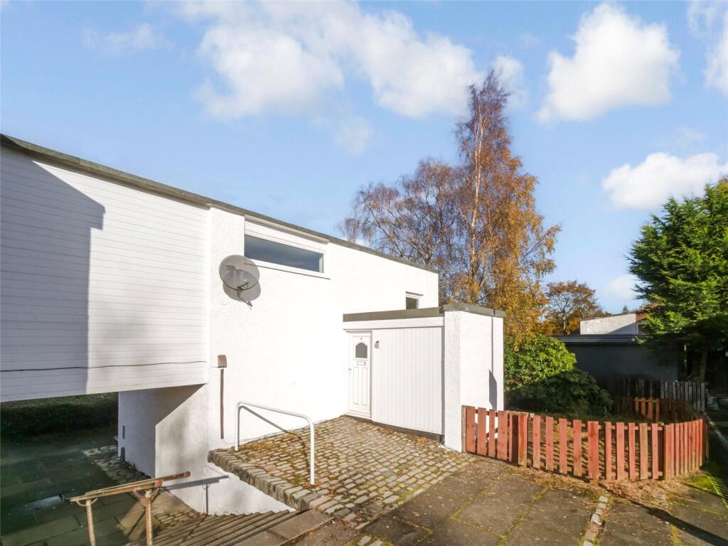 Main image of property: Darroch Way, Cumbernauld, Glasgow, North Lanarkshire, G67