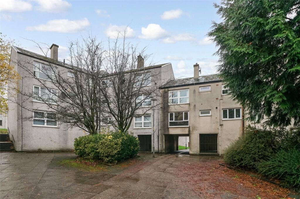 Main image of property: Ellisland Road, Cumbernauld, Glasgow, North Lanarkshire, G67