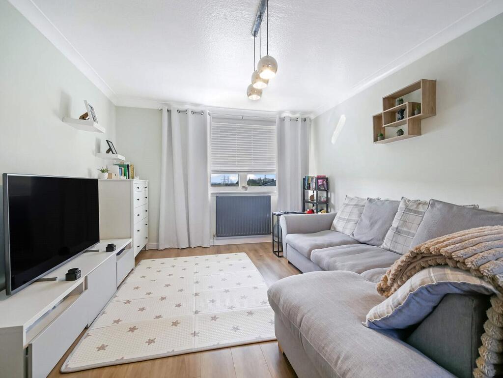 Main image of property: Brucefield Place, Glasgow, Glasgow City, G34