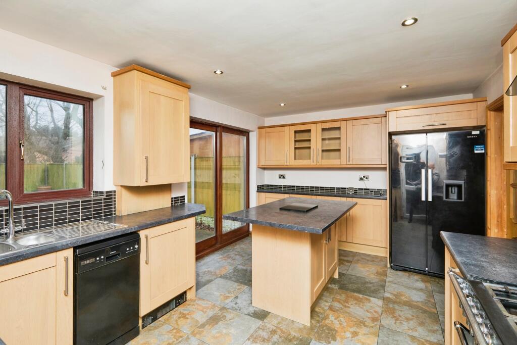 Additional property image - Tregony Way, Stenson Fields, Derby, Derbyshire, DE24
