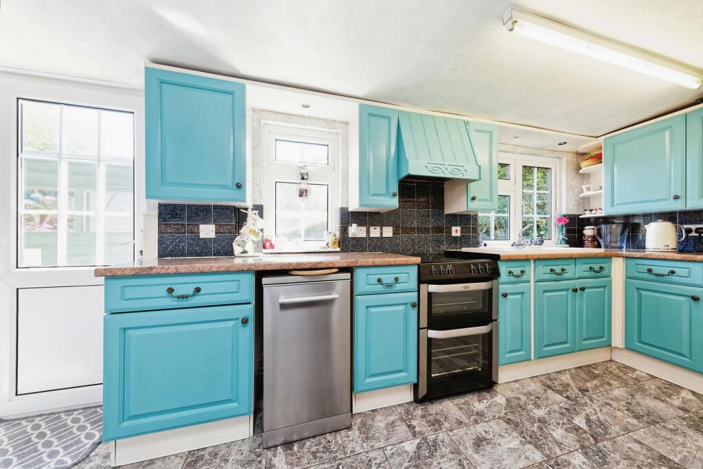 Additional property image - Westcourt Lane, Shepherdswell, Dover, Kent, CT15