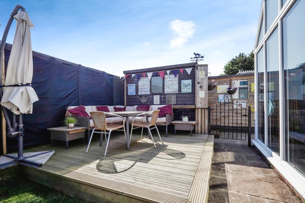 Additional property image - Green Acres, Eythorne, Dover, Kent, CT15