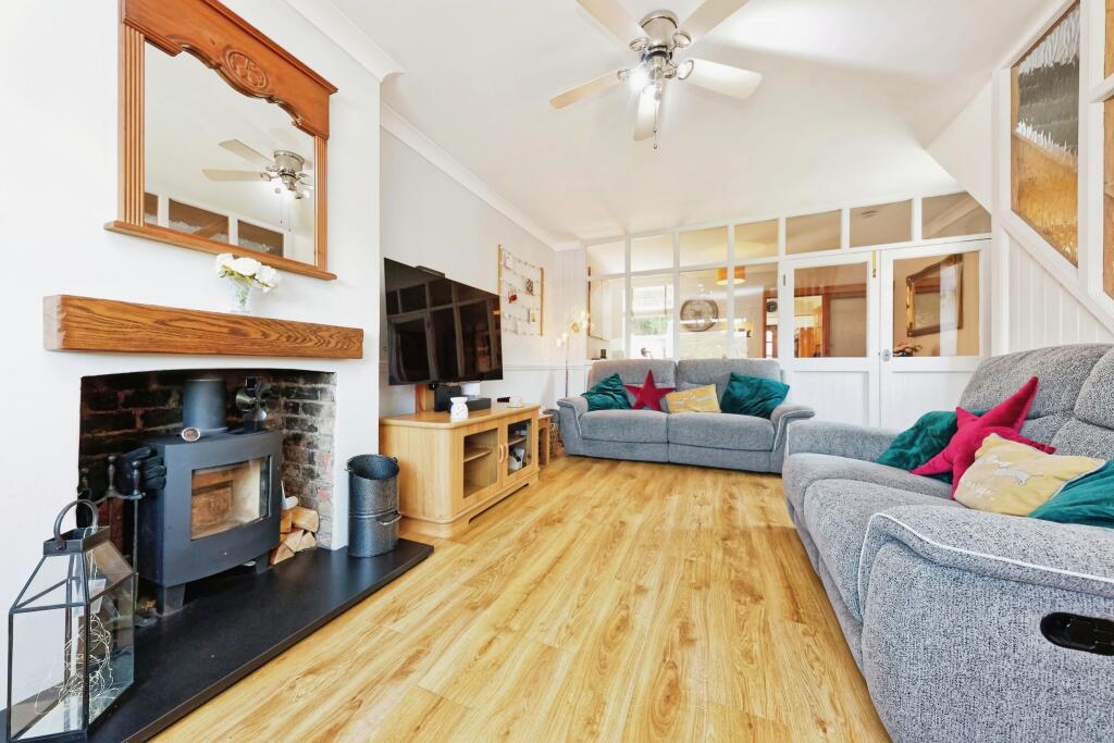 Additional property image - Bowling Green Terrace, Dover, Kent, CT17