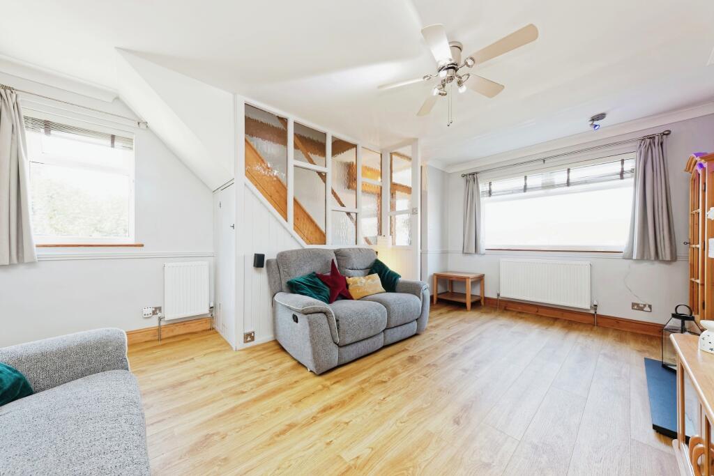 Additional property image - Bowling Green Terrace, Dover, Kent, CT17