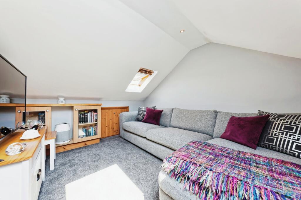 Additional property image - Bowling Green Terrace, Dover, Kent, CT17