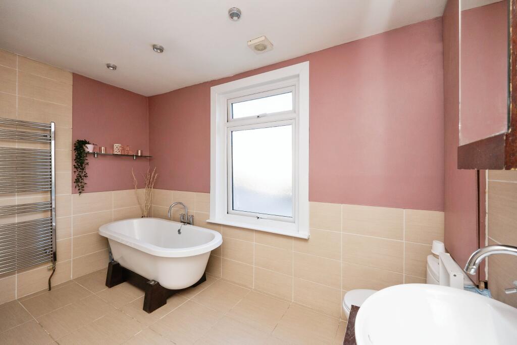 Additional property image - Crabble Hill, Dover, Kent, CT17