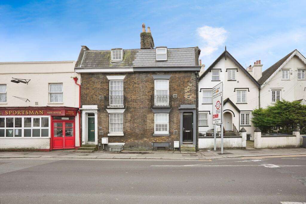 Main image of property: London Road, Dover, Kent, CT17