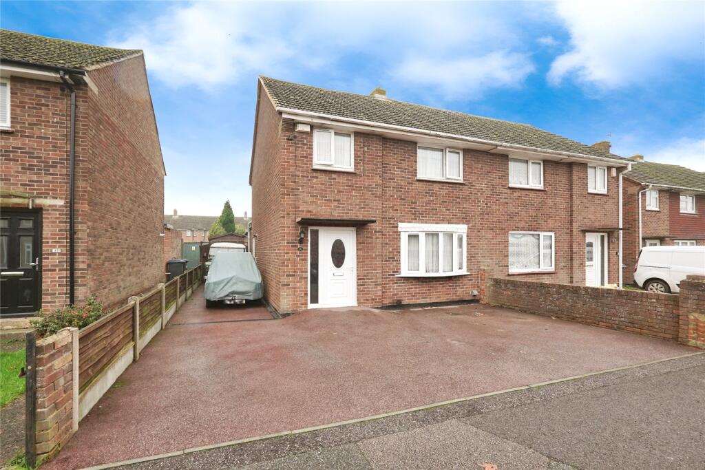 Main image of property: Vale View Road, Aylesham, Canterbury, Kent, CT3