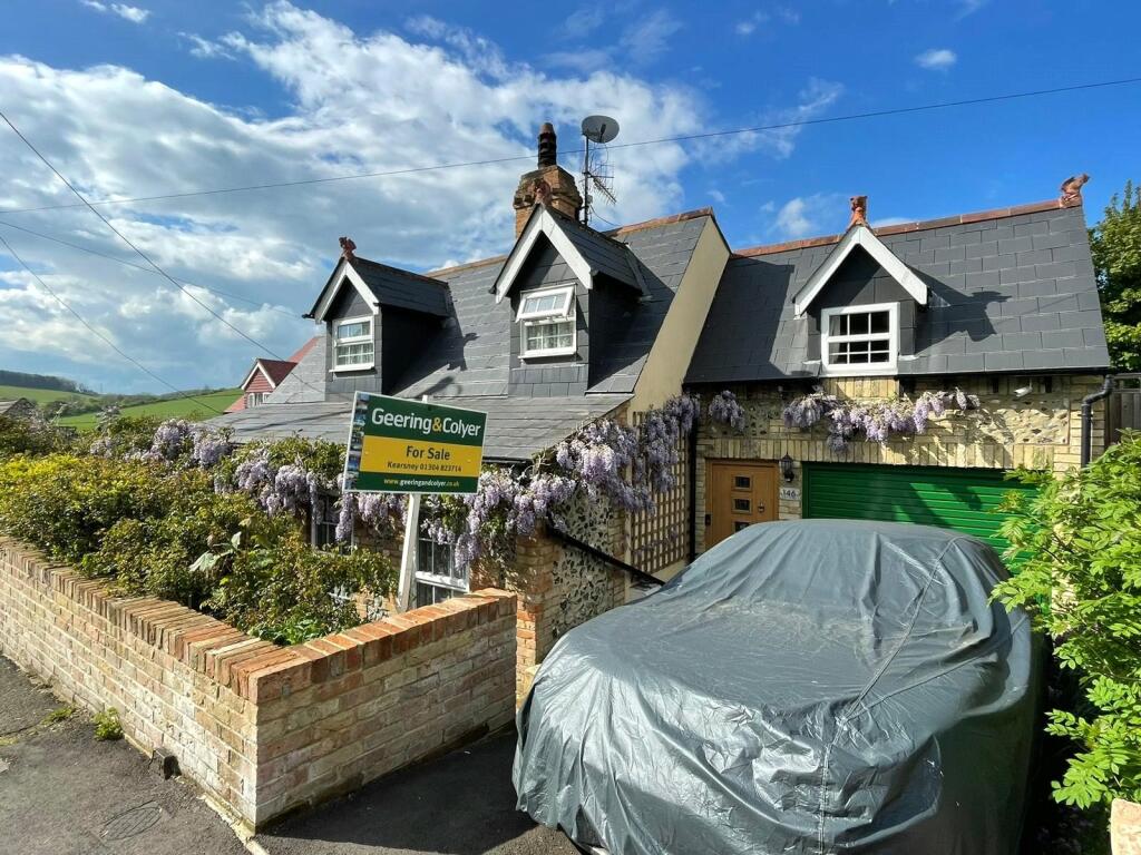 4 bedroom detached house for sale in Canterbury Road, Lydden, Dover