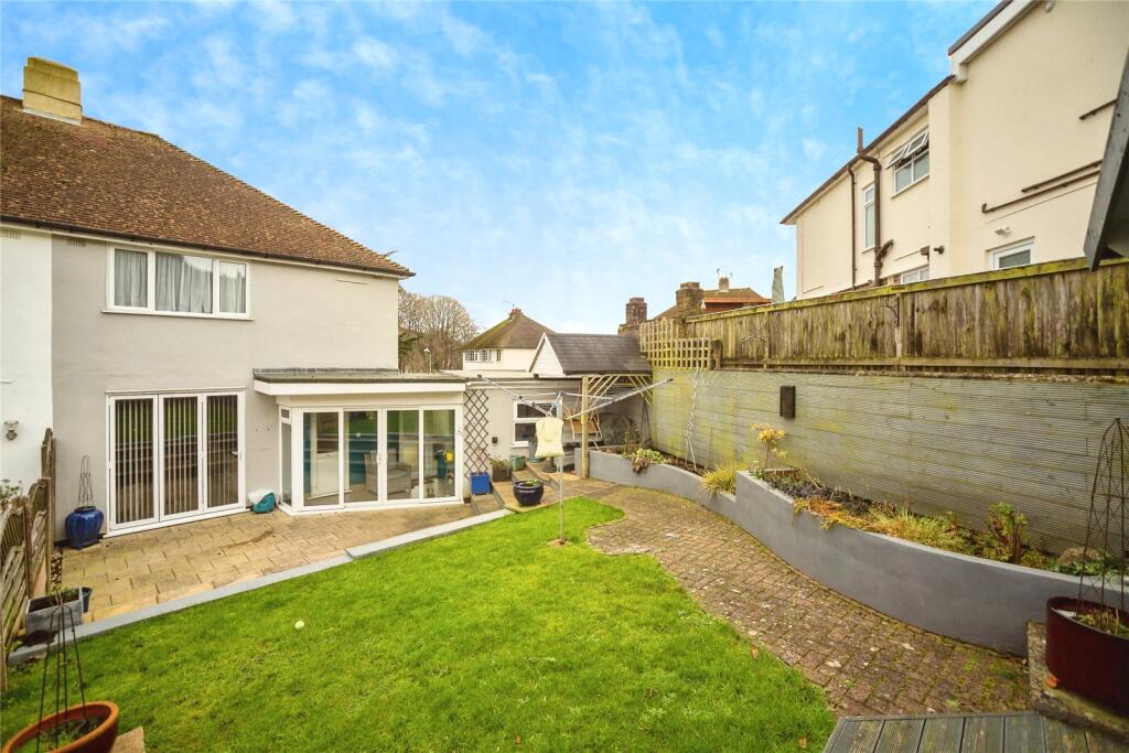 Additional image 6 of Coxhill Gardens, Dover, Kent, CT17