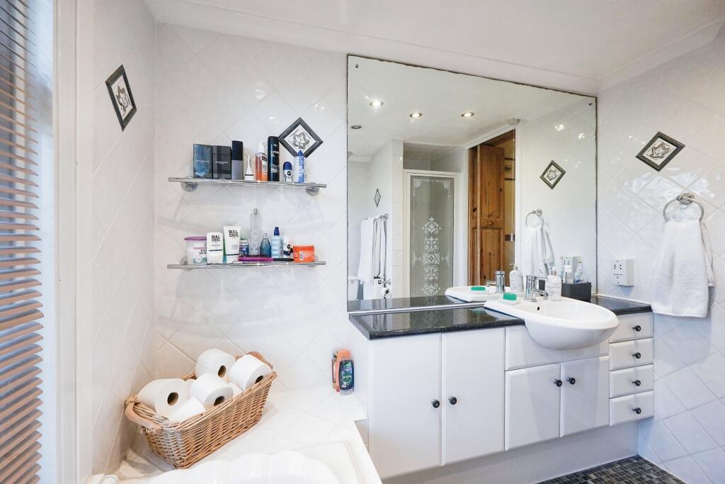 Additional image 16 of Woodside Close, Dover, Kent, CT16