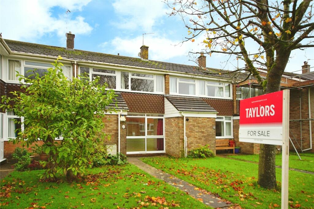 3 bedroom terraced house for sale in Partridge Road, Pucklechurch