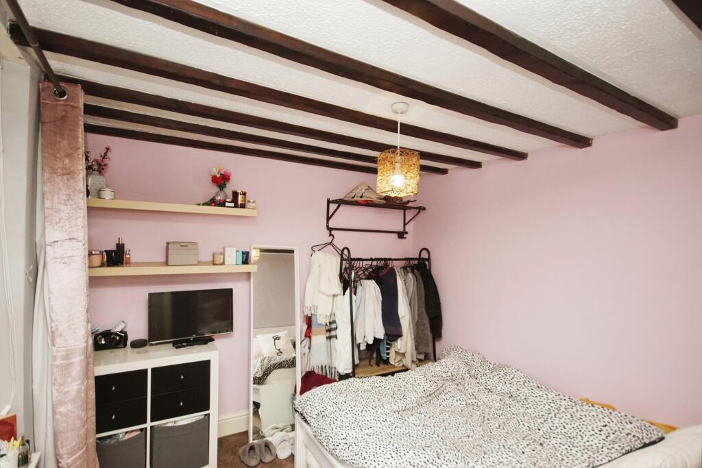 Additional property image - Pye Corner, Hambrook, Bristol, BS16