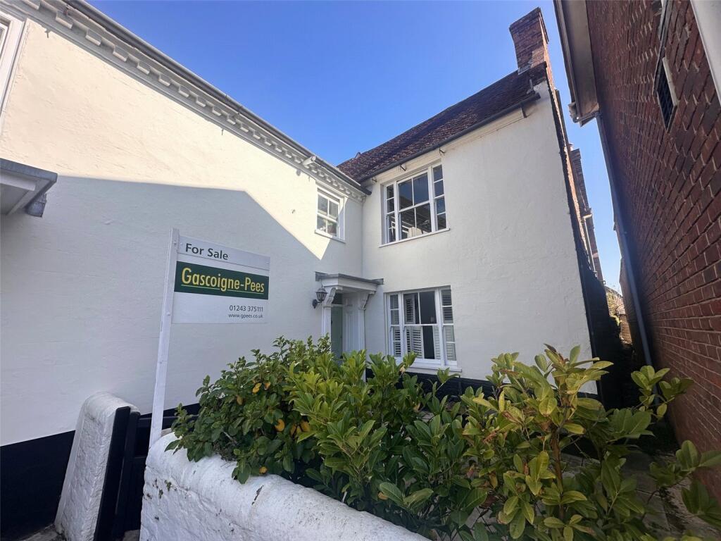 Main image of property: High Street, Emsworth, Hampshire, PO10