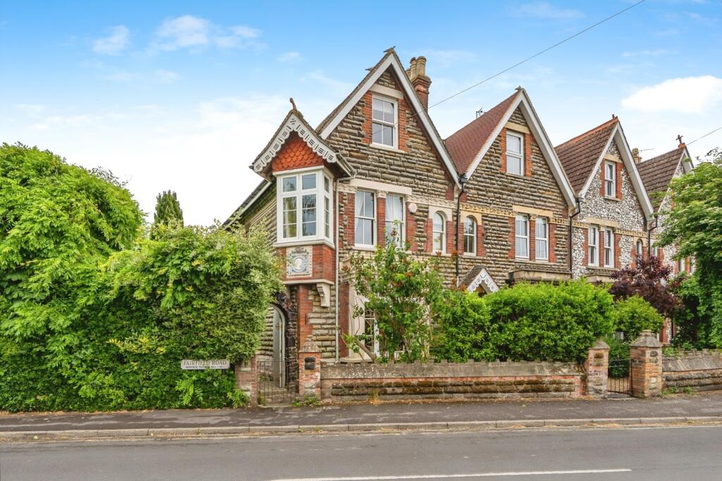 Main image of property: Fairfield Terrace, Fairfield Road, Havant, Hampshire, PO9