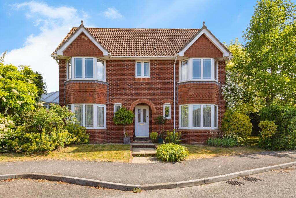 Main image of property: Grebe Close, Emsworth, West Sussex, PO10