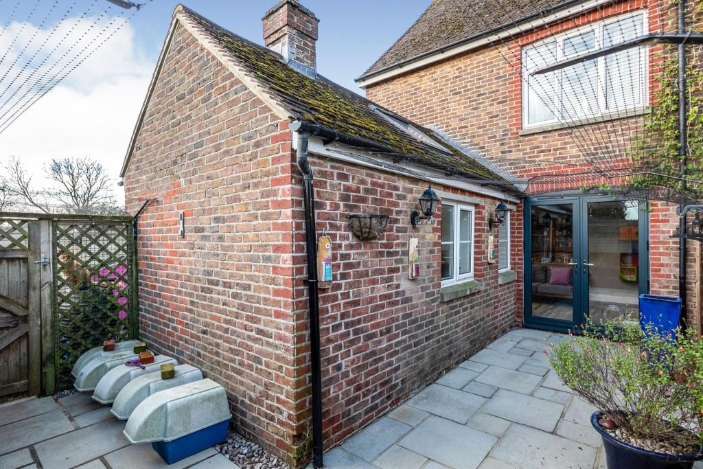 3 bedroom semidetached house for sale in Halt Villas, Broad Road