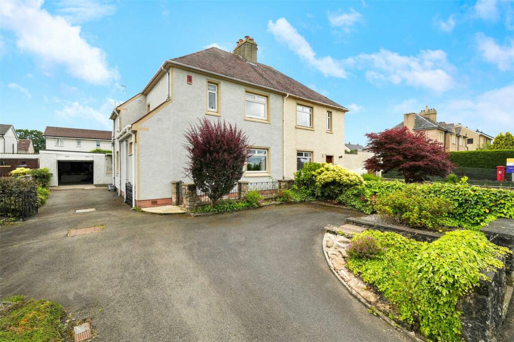 3 bedroom semidetached house for sale in Newlands Road, Brightons