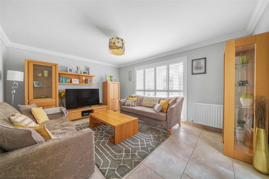 Additional property image - Crofton Avenue, Orpington