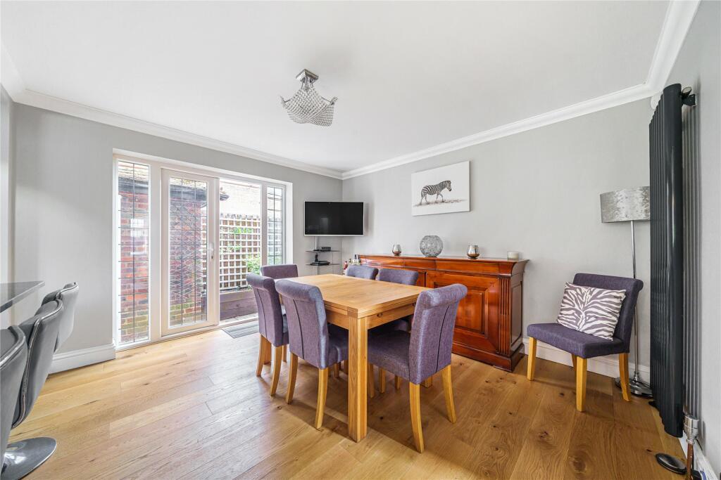 Additional property image - Crofton Avenue, Orpington