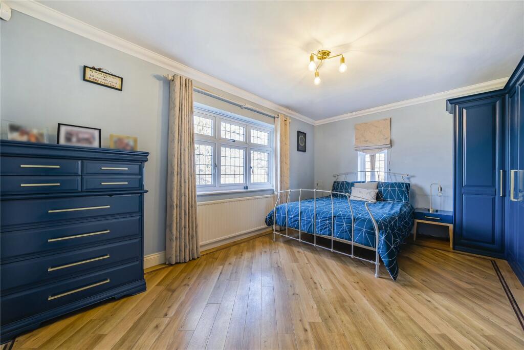 Additional property image - Crofton Avenue, Orpington