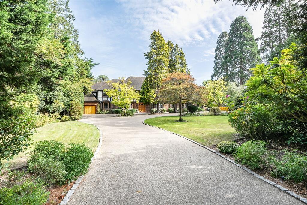 7 bedroom detached house for sale in Forest Ridge, Keston Park, Kent, BR2