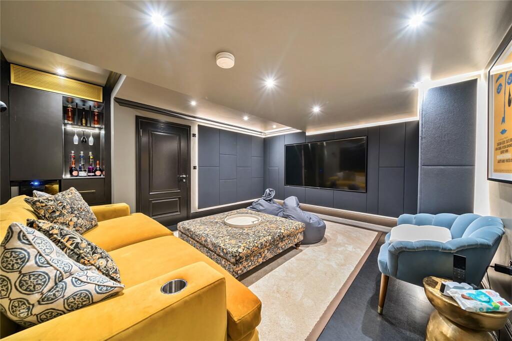 Additional property image - Chelsfield Hill, Chelsfield Park