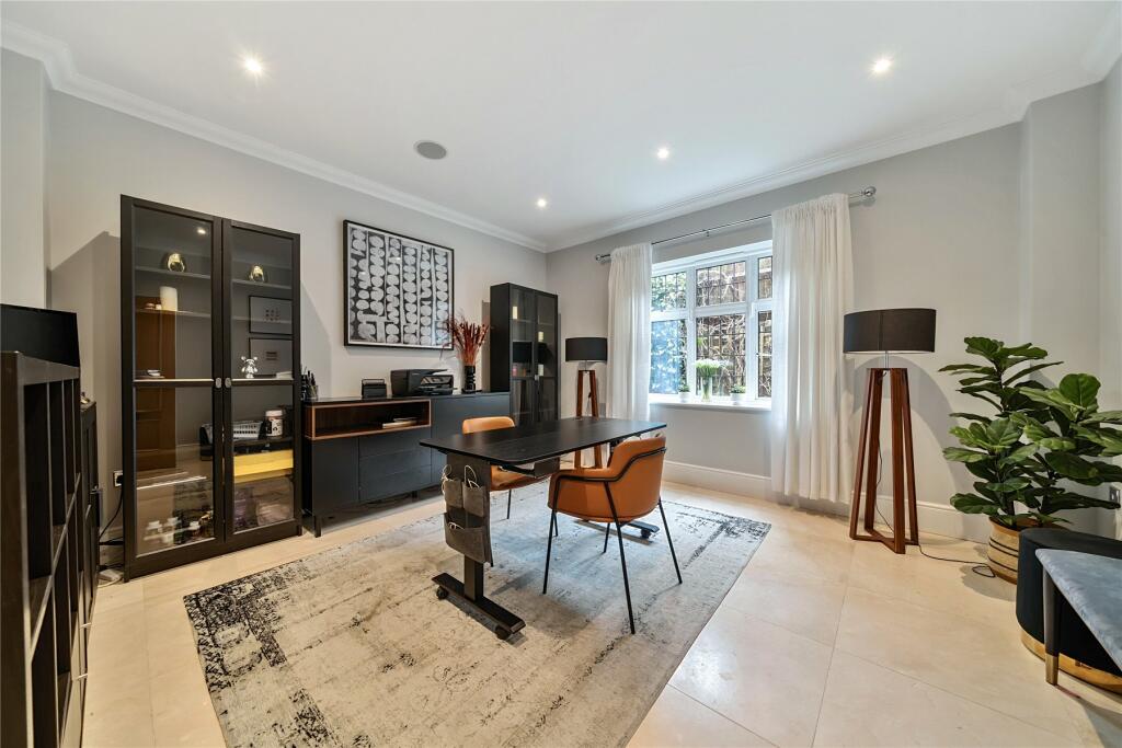 Additional property image - Chelsfield Hill, Chelsfield Park