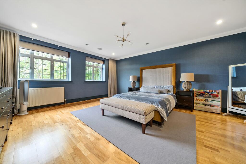 Additional property image - Chelsfield Hill, Chelsfield Park