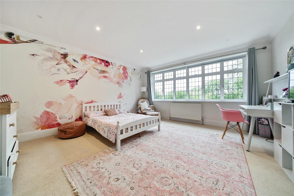 Additional property image - Chelsfield Hill, Chelsfield Park