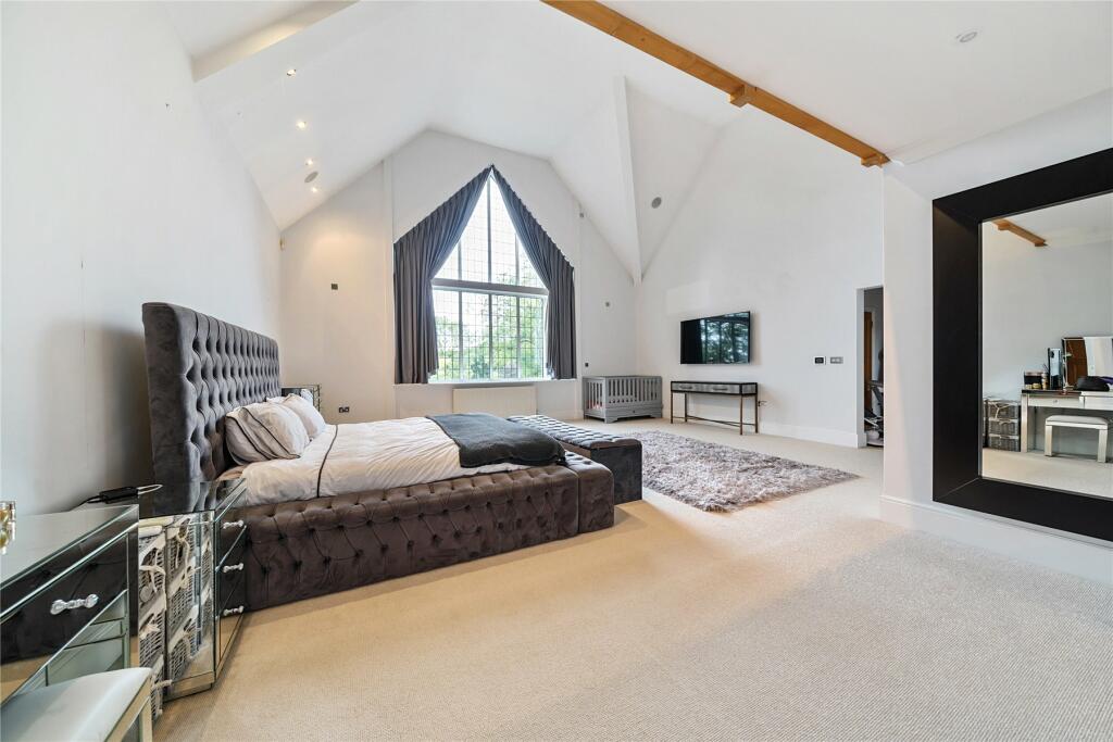 Additional property image - Chelsfield Hill, Chelsfield Park