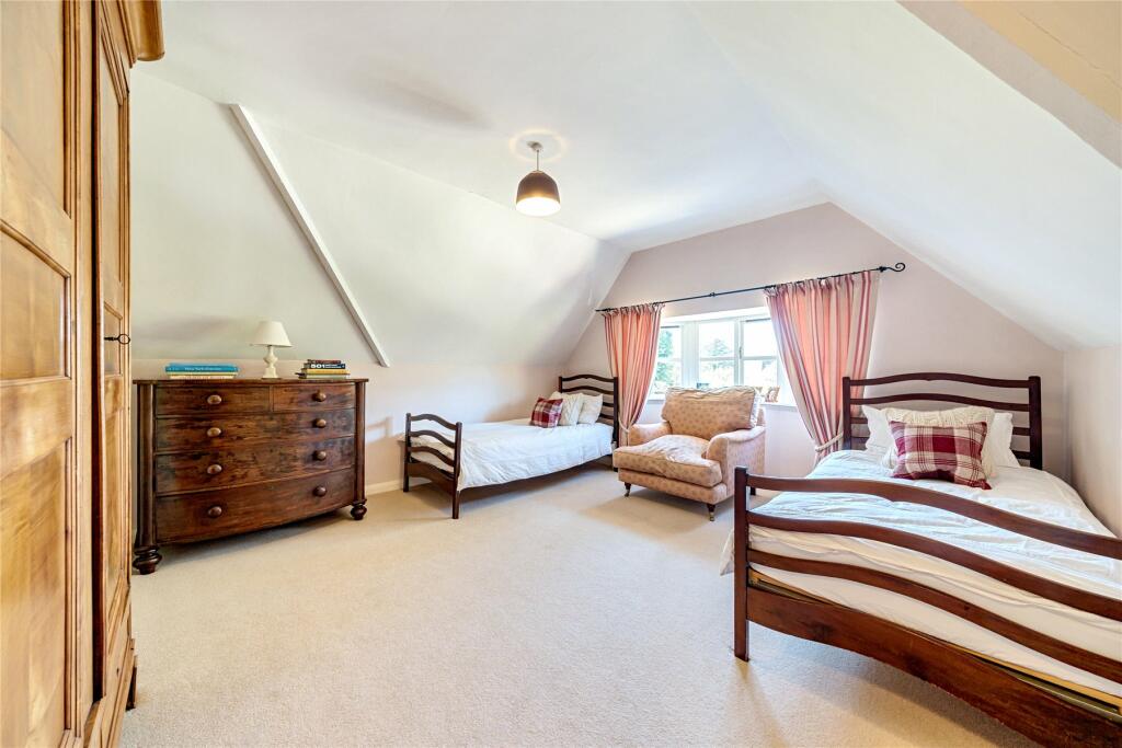 Additional property image - Croydon Road, Keston