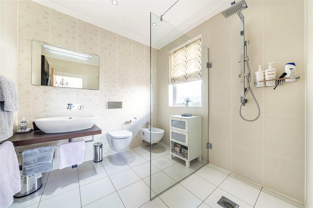 Additional property image - The Glen, Farnborough Park