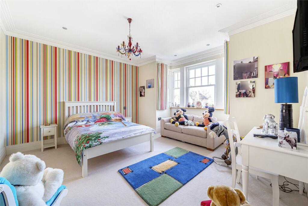 Additional property image - The Glen, Farnborough Park