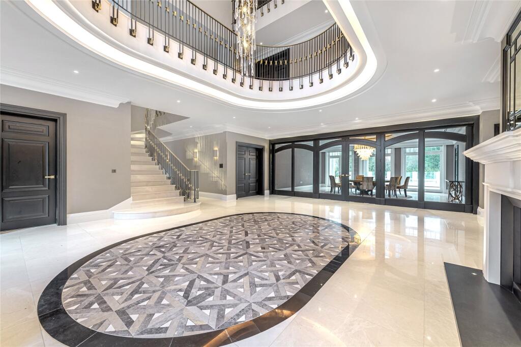 Additional property image - Holwood Park Avenue, Keston Park