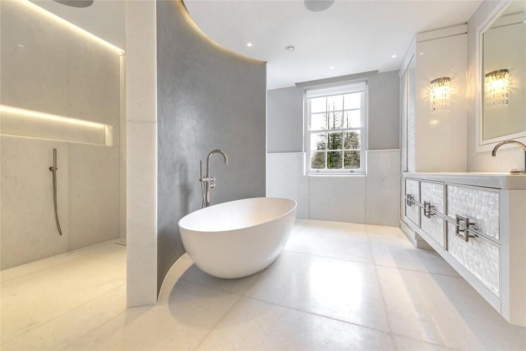 Additional property image - Holwood Park Avenue, Keston Park