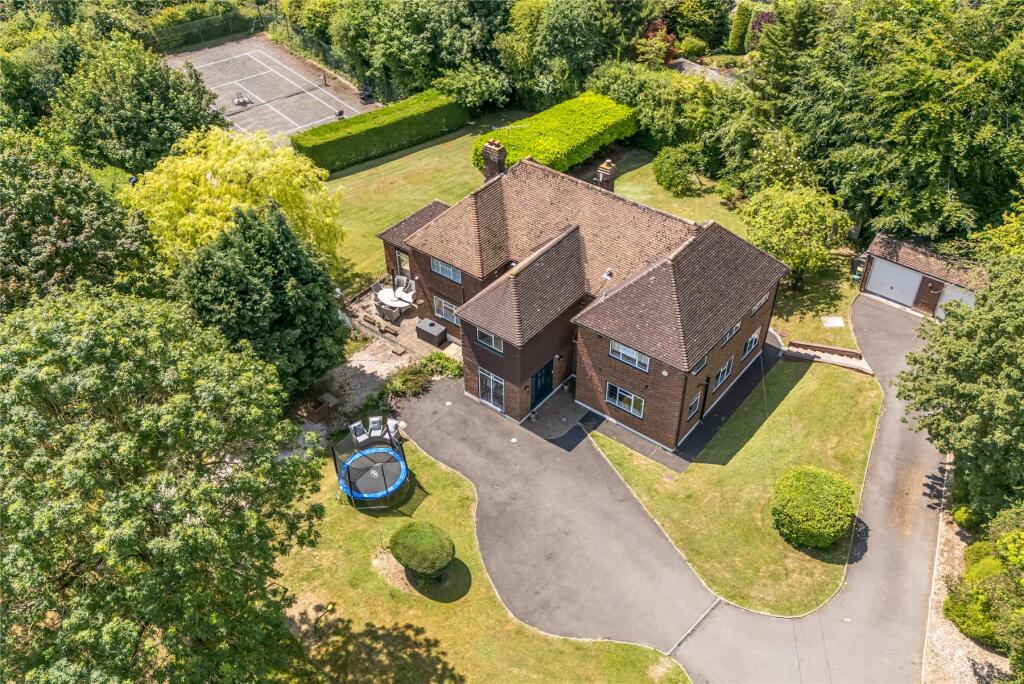 Main image of property: The Hillside, Chelsfield Park