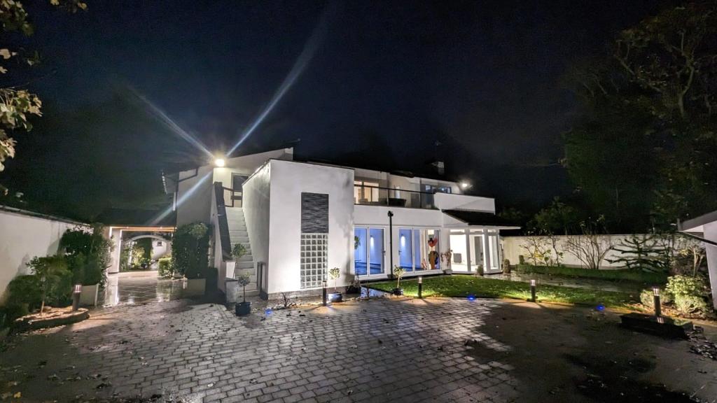 7 bedroom detached house for sale in Victoria Road, Formby, Liverpool